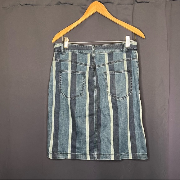Maeve Denim Skirt - Picture 3 of 3